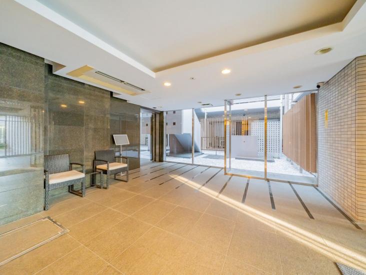 ダイナシティ平和台-20-エントランス