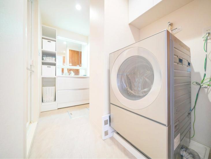 クリオ西高島平弐番館-8-洗面