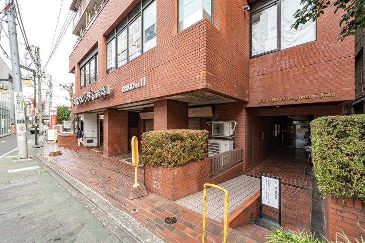 ライオンズマンション石神井公園-25-エントランス