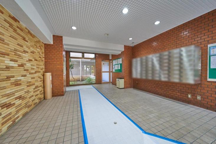 ストーク大山-6-エントランス