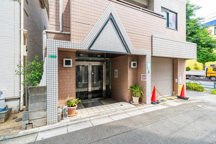 メゾン・ナチュール-16-エントランス