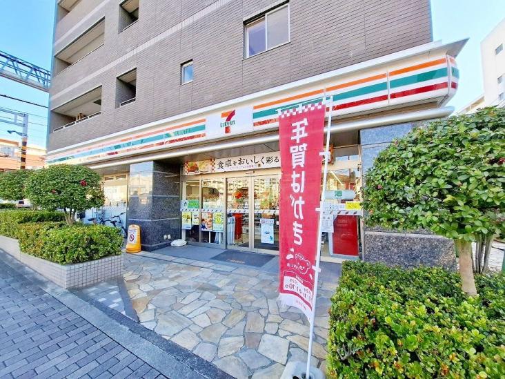 豊島区池袋本町三丁目土地（古家付）-17-コンビニ