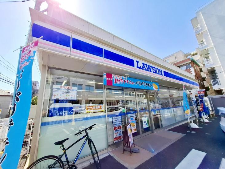 ドミールセブン-14-コンビニ