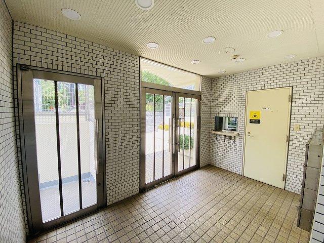 藤和稲付公園コープ-4-エントランス
