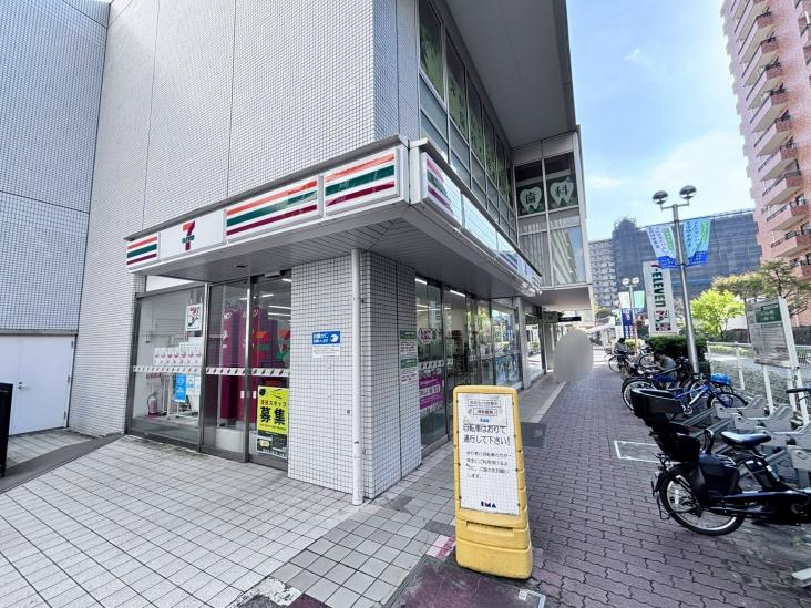 光が丘パークタウン大通り北　２号棟-25-コンビニ