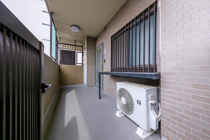 ライオンズマンション西葛西中央通り-8-玄関