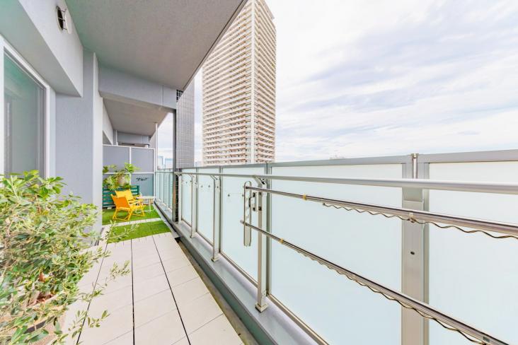 ビーコンタワーレジデンス-2-バルコニー