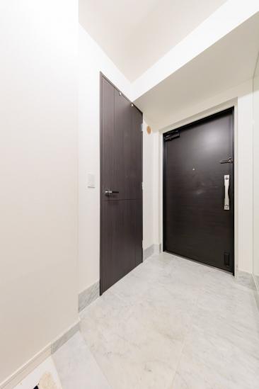 ビーコンタワーレジデンス-18-玄関