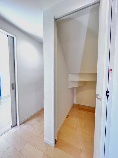 江戸川区北葛西1丁目中古戸建-21-収納