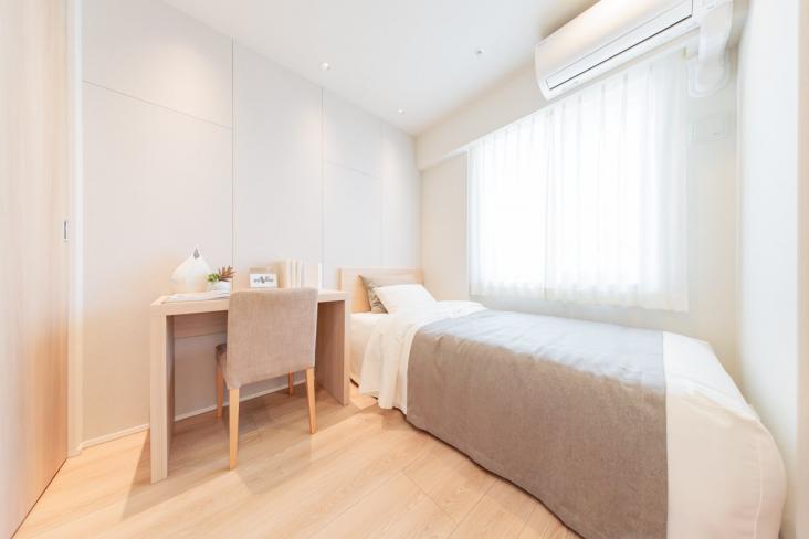 Ｂｒｉｌｌｉａ　ＴＨＥ　ＴＯＷＥＲ　ＴＯＫＹＯ　ＹＡＥＳＵ　ＡＶＥＮＵＥ-19-室内