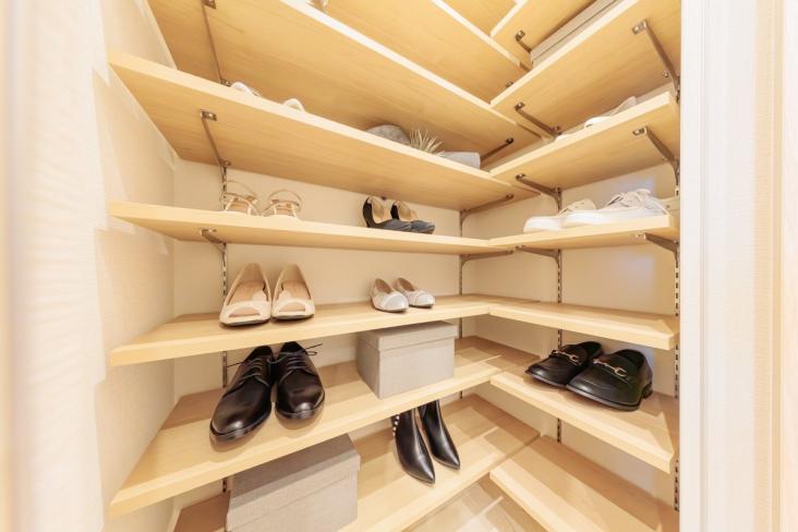 Ｂｒｉｌｌｉａ　ＴＨＥ　ＴＯＷＥＲ　ＴＯＫＹＯ　ＹＡＥＳＵ　ＡＶＥＮＵＥ-23-収納