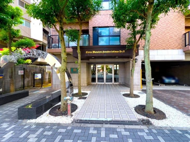 ライオンズマンション船堀駅前第２-4-エントランス