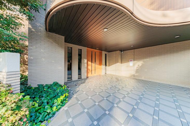 ビー・シティ　キャナルウィング-8-エントランス