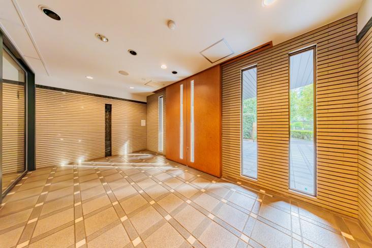 ビー・シティ　キャナルウィング-10-エントランス