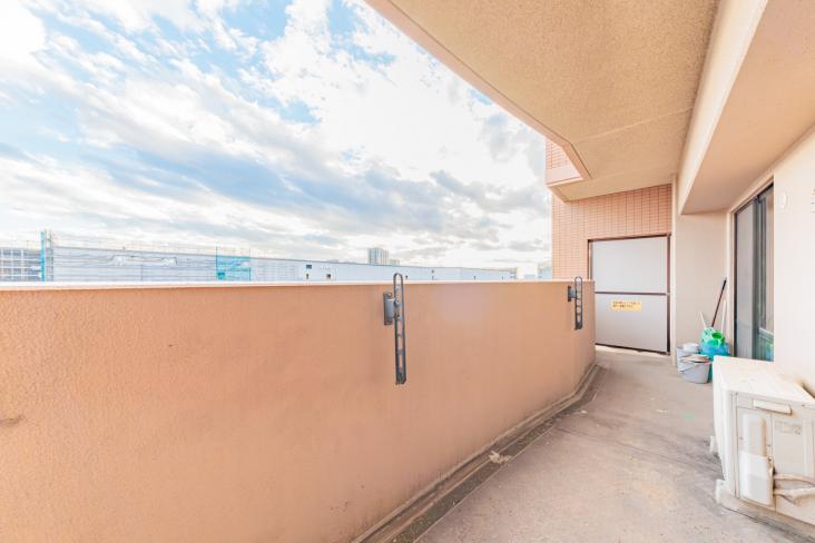 ビー・シティ　キャナルウィング-18-バルコニー