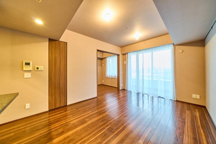 Brillia有明Sky Tower-12-リビング