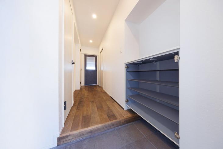 ハイラーク大島-11-玄関