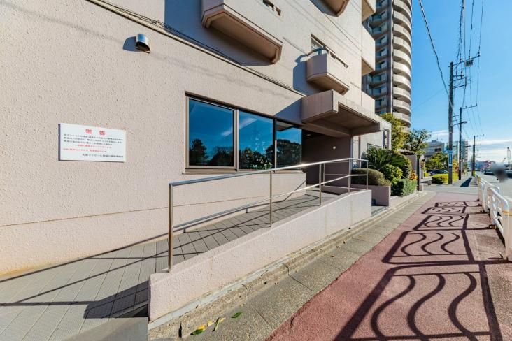 大島ファミール恩賜公園-3-エントランス