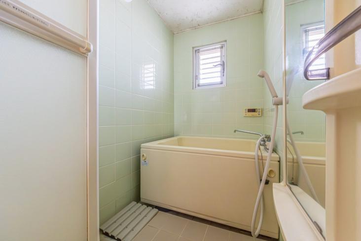 越中島三丁目ハイツ　１号棟-8-バス