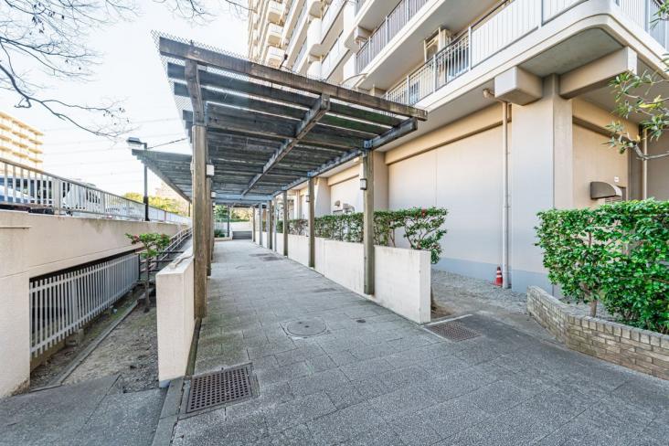 清新北ハイツ　７号棟-4-エントランス