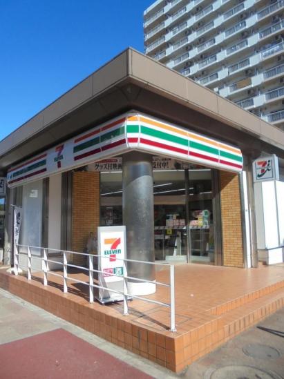 清新北ハイツ　７号棟-26-コンビニ