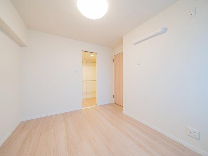 なぎさニュータウン　７号棟-4-室内