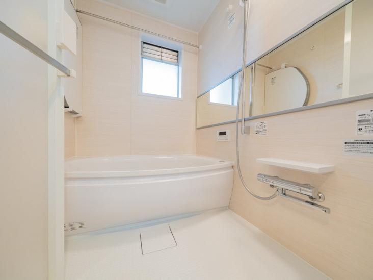 なぎさニュータウン　７号棟-13-バス