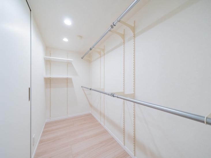 なぎさニュータウン　７号棟-15-収納