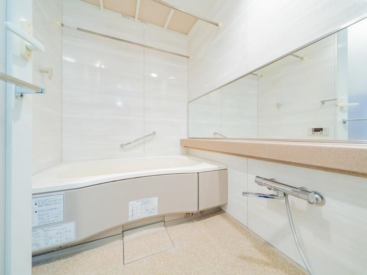 クラリティ・アスール-11-バス