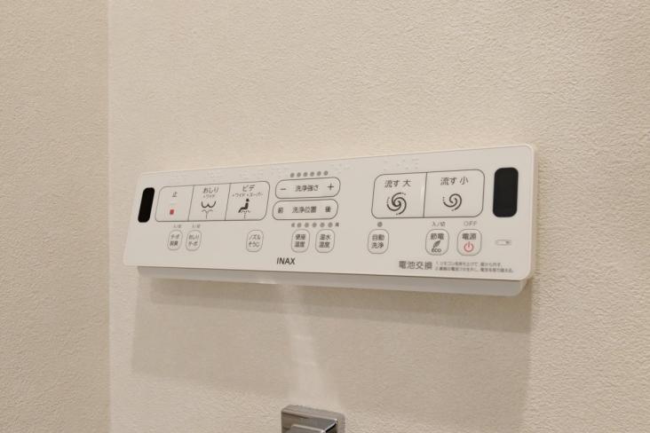 南砂四丁目住宅-32-発電・温水設備