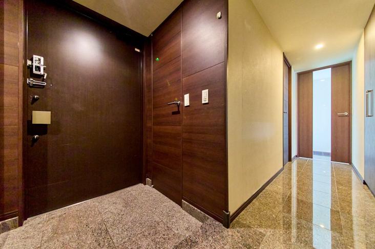 ガレリアグランデ-14-玄関