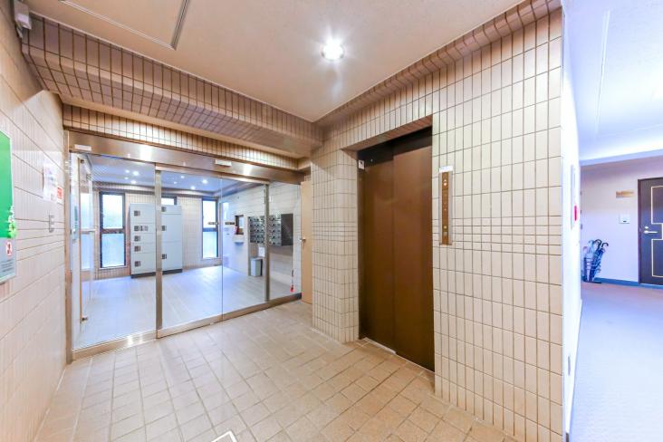 エフズエマナンス-33-ロビー