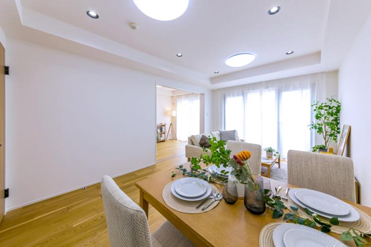 プライムコート戸山-3-リビング