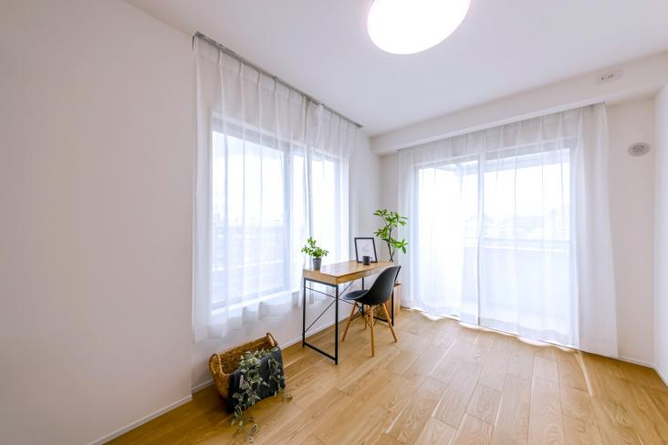 プライムコート戸山-14-洋室