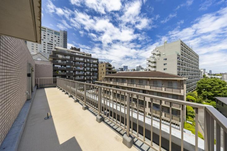 プライムコート戸山-24-バルコニー