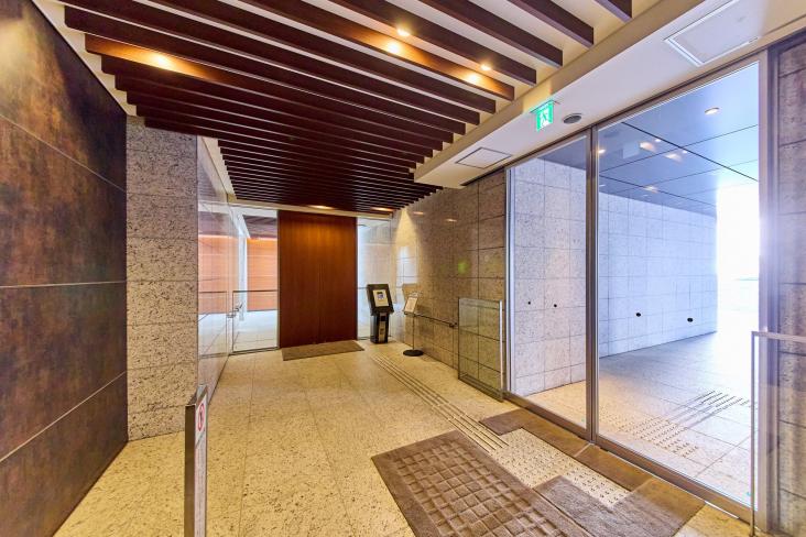 ザ・パークハウス西新宿タワー60-12-エントランス