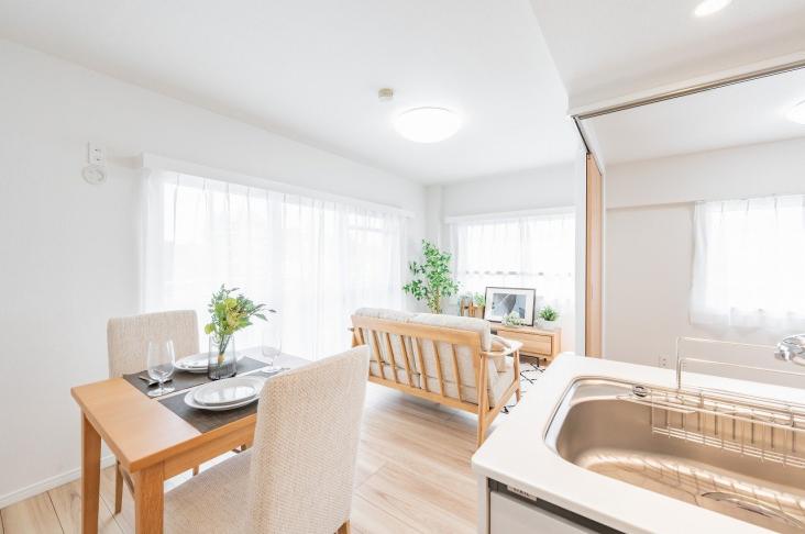 セザール第2中野富士見町-8-リビング