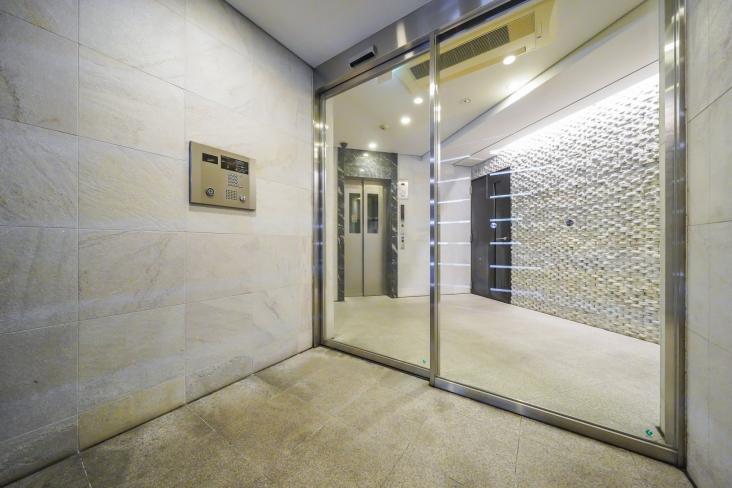 アピス一番町-19-エントランス