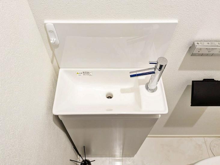 北沢一丁目戸建-33-トイレ