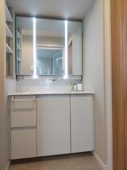 幡ヶ谷ハイムグランシス-9-洗面