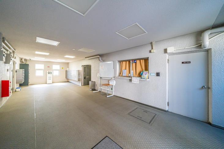 戸山マンション-5-エントランス