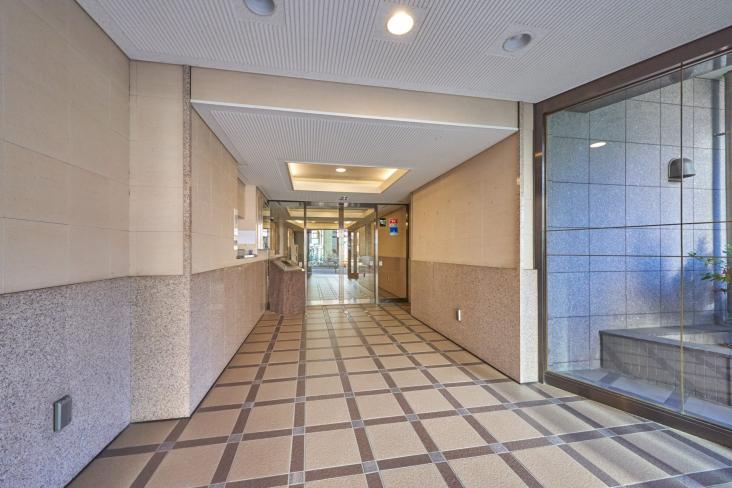 ライオンズガーデンヒルズ白山-5-エントランス