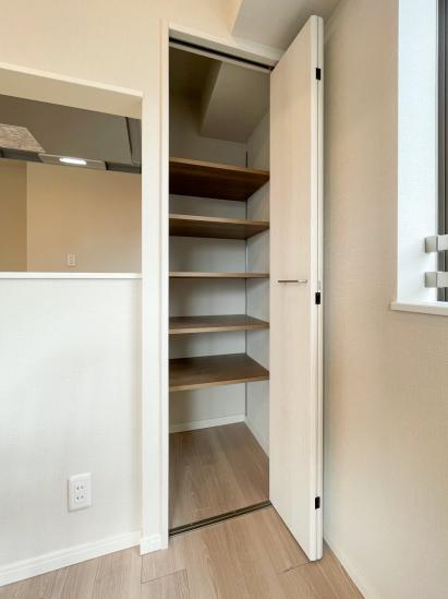 ディオレ西新宿-21-収納