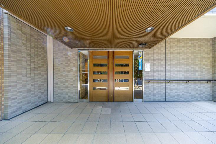 メゾンエクレーレ新宿西戸山-6-エントランス