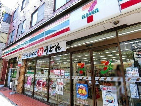 市ヶ谷ローヤルコーポ-26-コンビニ