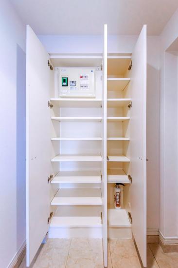 ドルチェ東新宿-34-収納