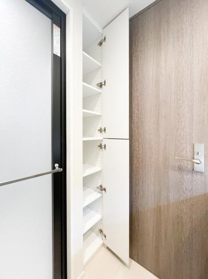 クレヴィア新宿中落合EAST-9-収納