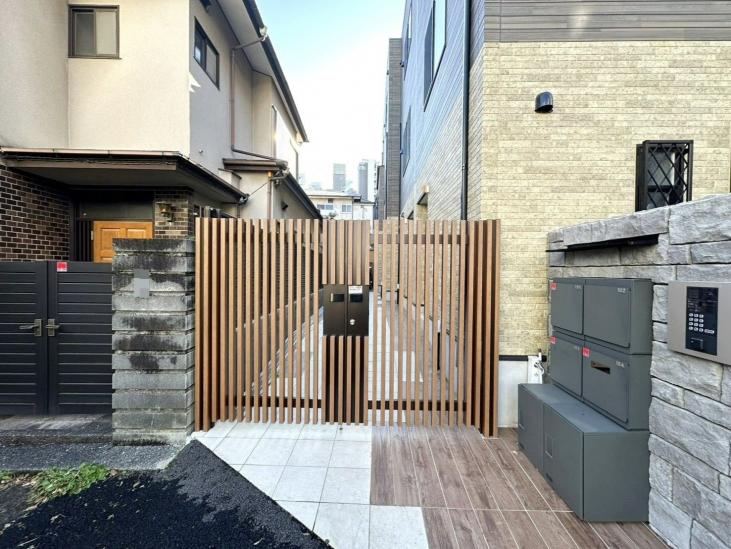 リムテラス早稲田夏目坂-3-エントランス