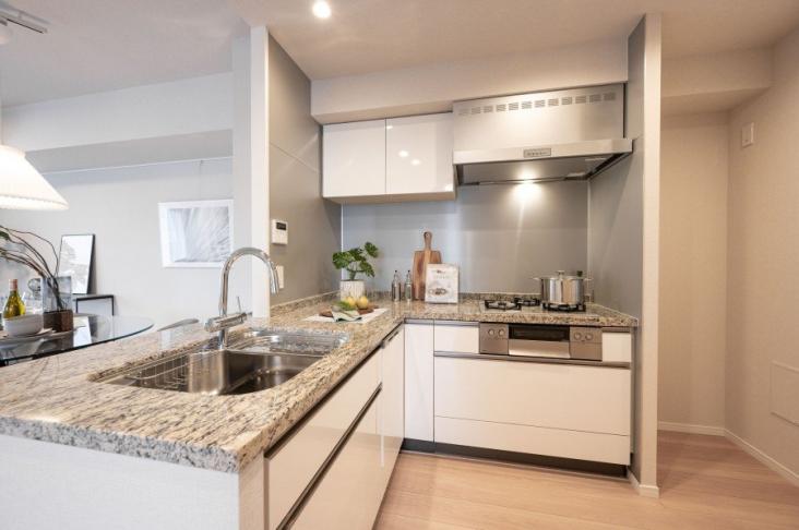 シティハウス四谷坂町-8-キッチン