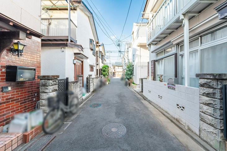 下井草２丁目戸建-6-前面道路含む外観